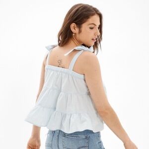 AMERICAN EAGLE Tiered Tie Top Light Denim Blue Shoulder Bow Ruffled Blouse Sz L